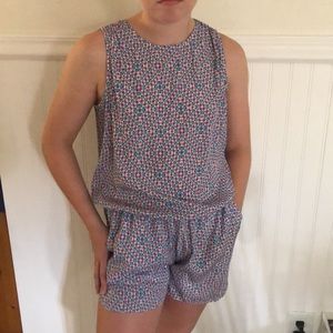 GAP romper with pockets!